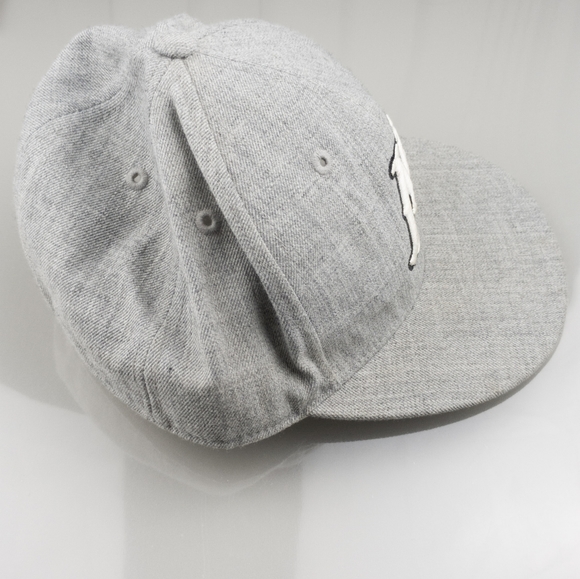 Moondoggies Cap Hat Surf Skate Gray & White Men's Wool Blend - Picture 6 of 11